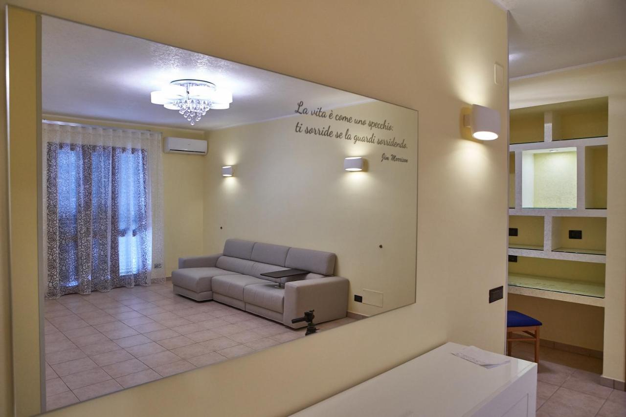 B&B Mary Grace Rossano Stazione Extérieur photo